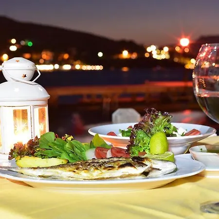 Otel Yalim Göltürkbükü