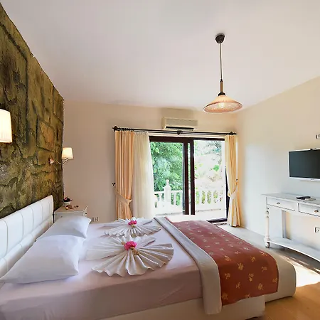 Yalim Otel Göltürkbükü