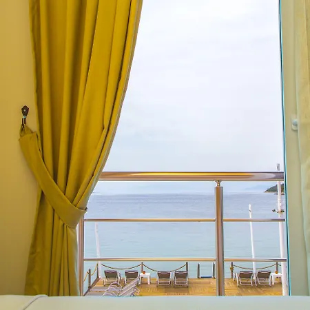 Yalim Otel