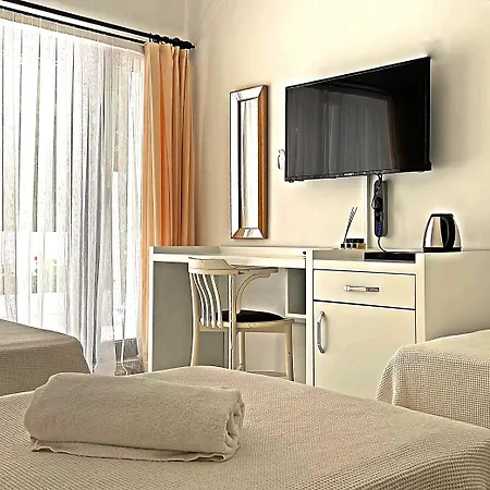 Otel Yalim Göltürkbükü